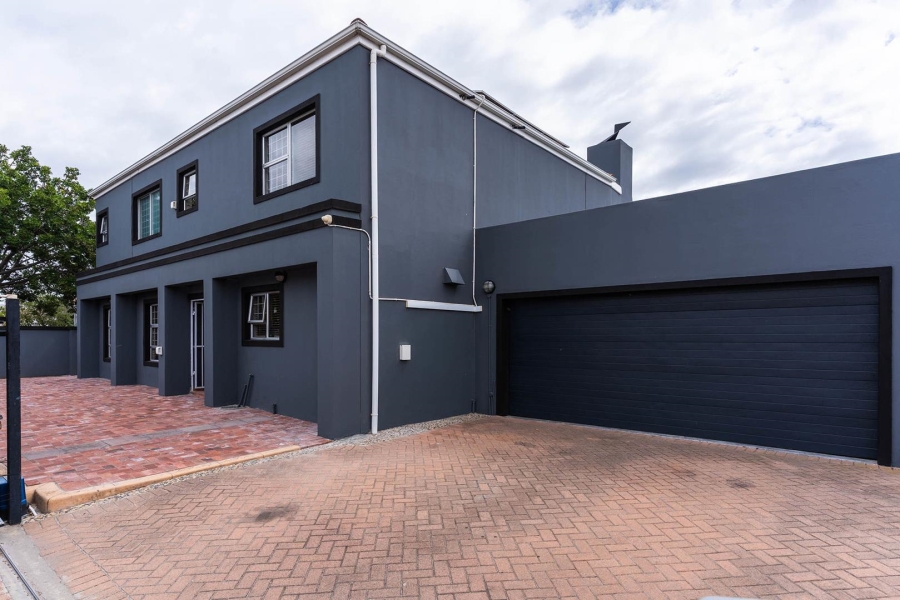 4 Bedroom Property for Sale in Milnerton Ridge Western Cape